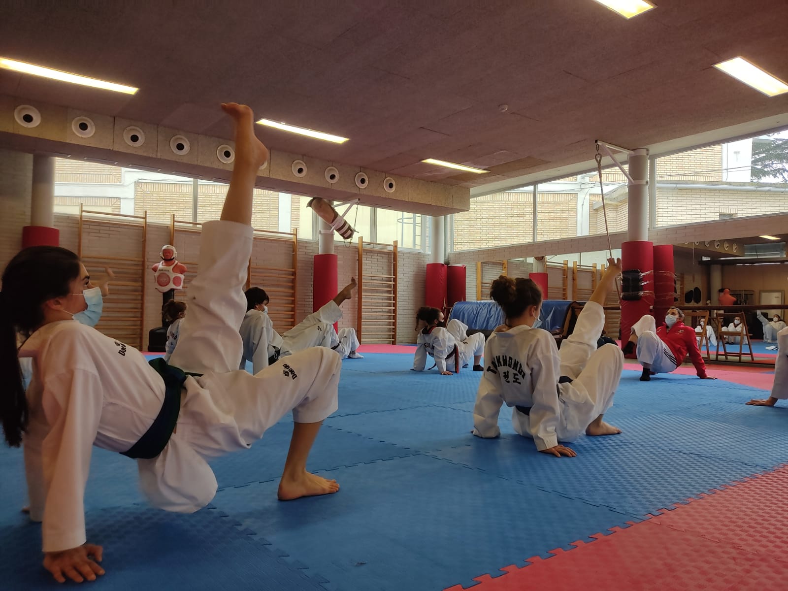 ENTRENAMIENTO DE POOMSAE INFANTIL 19 DICIEMBRE 2020